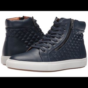 NWOT Steve Madden Demorah High top sneaker 6
